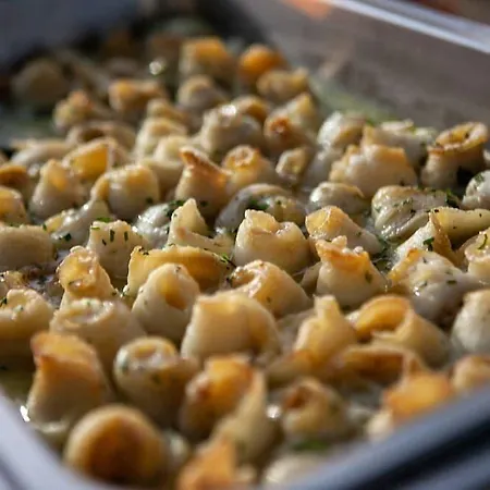 Olympic Star アパートホテル ネイポリ