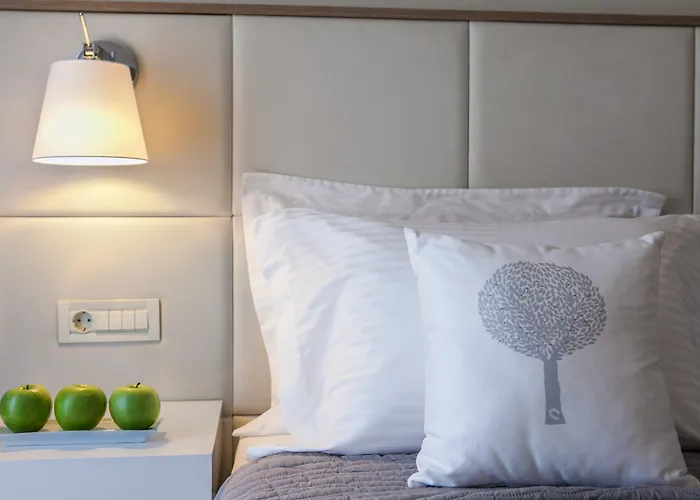 Olympic Star Néi Póri