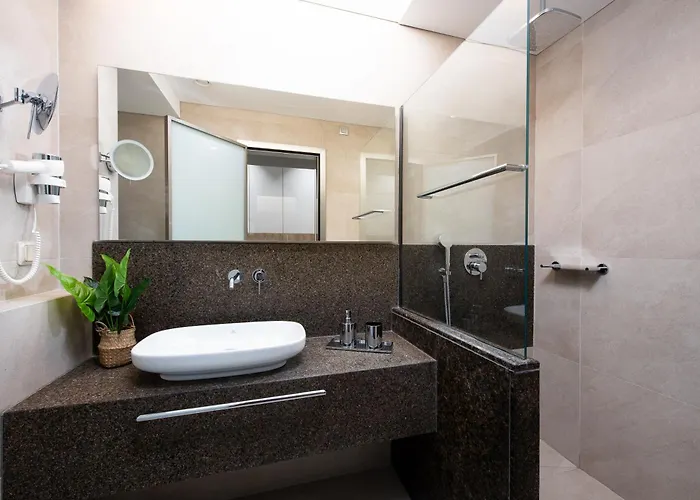 Olympic Star Neoi Poroi